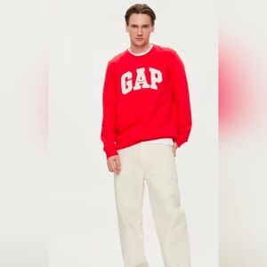 GAP, Original Logo Sweatshirt,Pure Red, Size  Medium